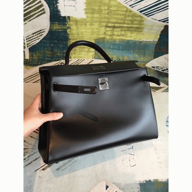 Black Box Knockoff Hermes Kelly 35cm Structured Handbag angle 2