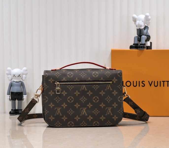 LV Monogram Canvas Metis M44875 angle 3