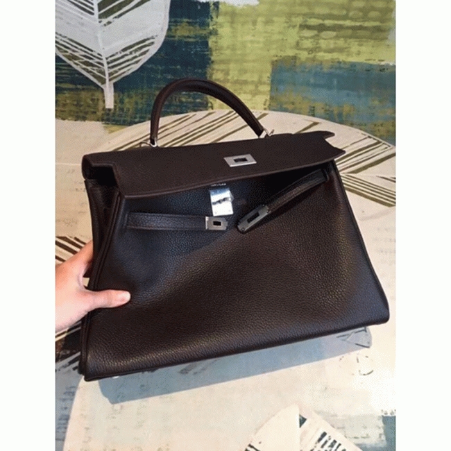 Cafe Clemence Replica Hermes Kelly 35cm Handbag Elegant Brown angle 2