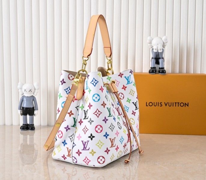 LV X TM Multicolored NeoNoe MM In White angle 2