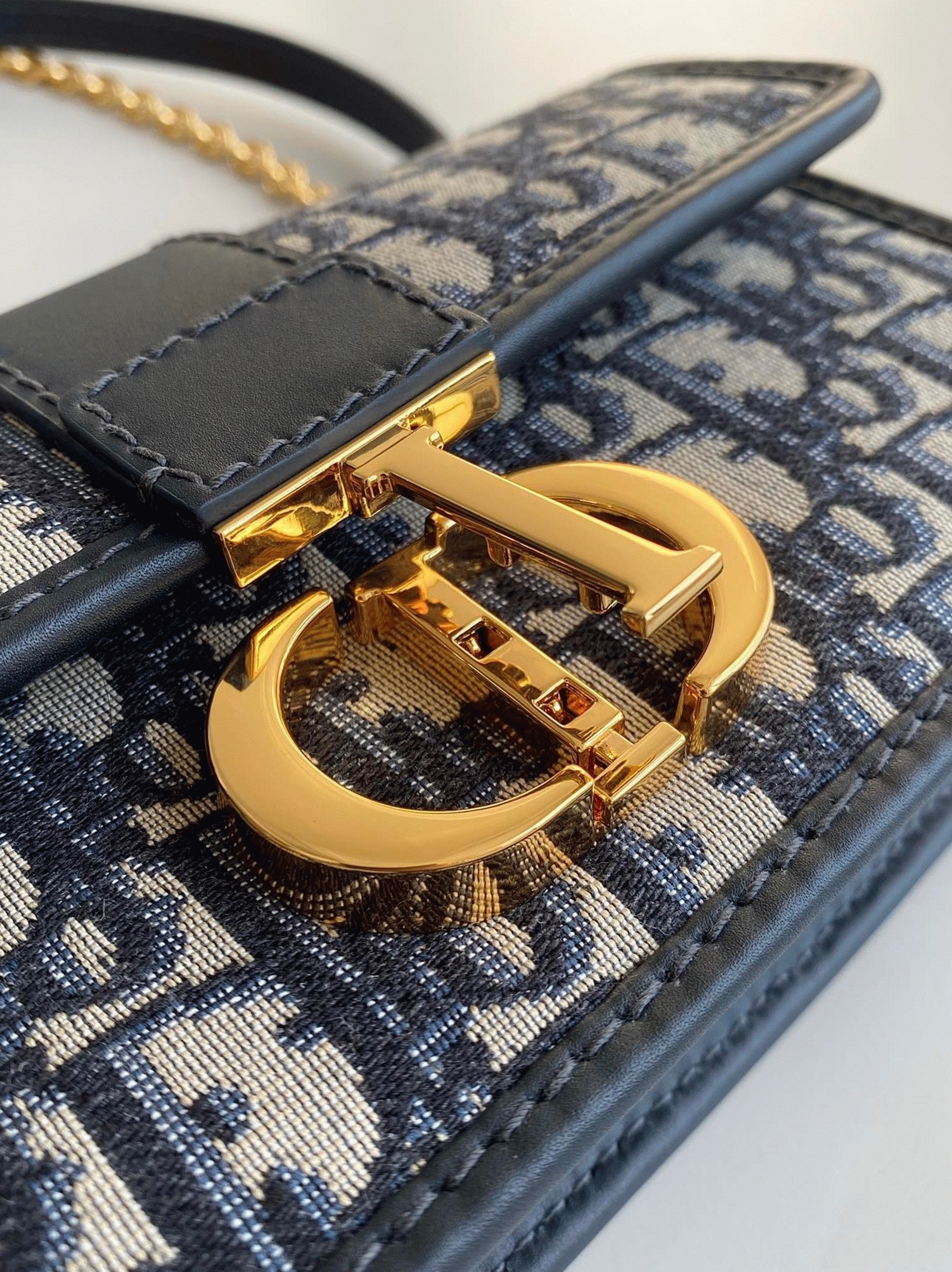 Dior 30 Montaigne East-West Bag with Chain Knockoff in Blue Oblique Jacquard angle 4