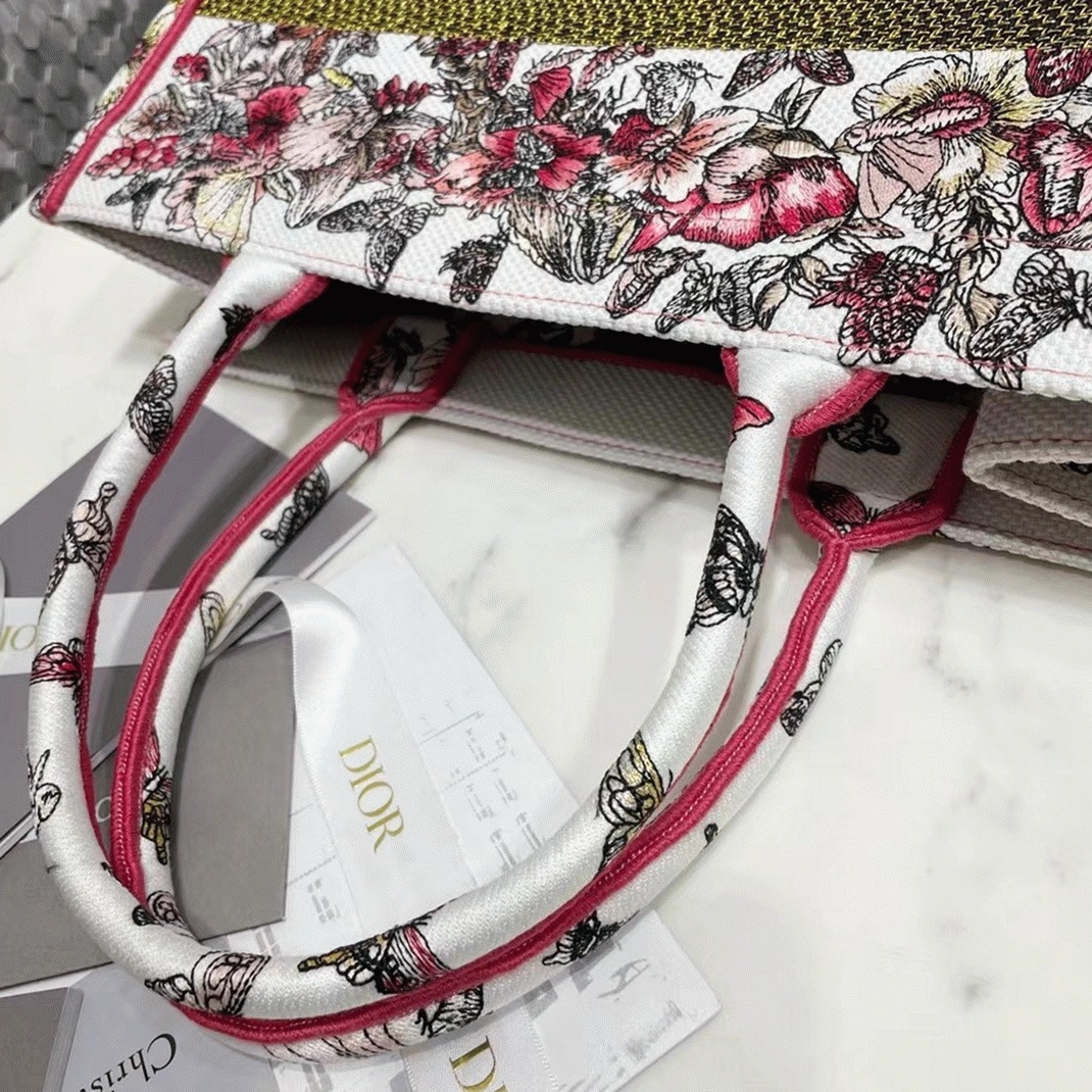 Dior Medium Book Tote Bag Fake in Multicolor Butterfly Embroidery angle 2