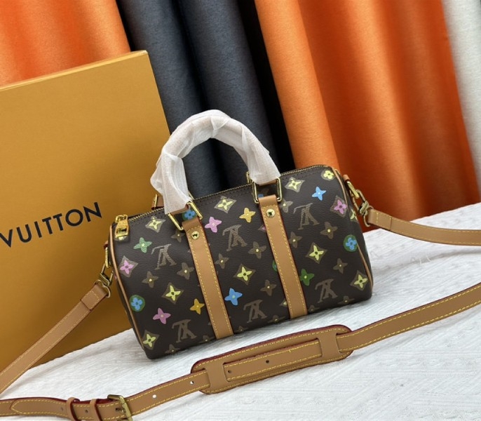 Louis Vuitton Monogram Craggy Keepall Travel 25 Bag In Chocolate angle 3