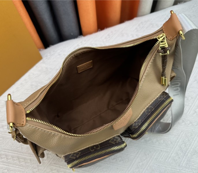LV Other Leathers Cargo Hobo In Beige angle 3