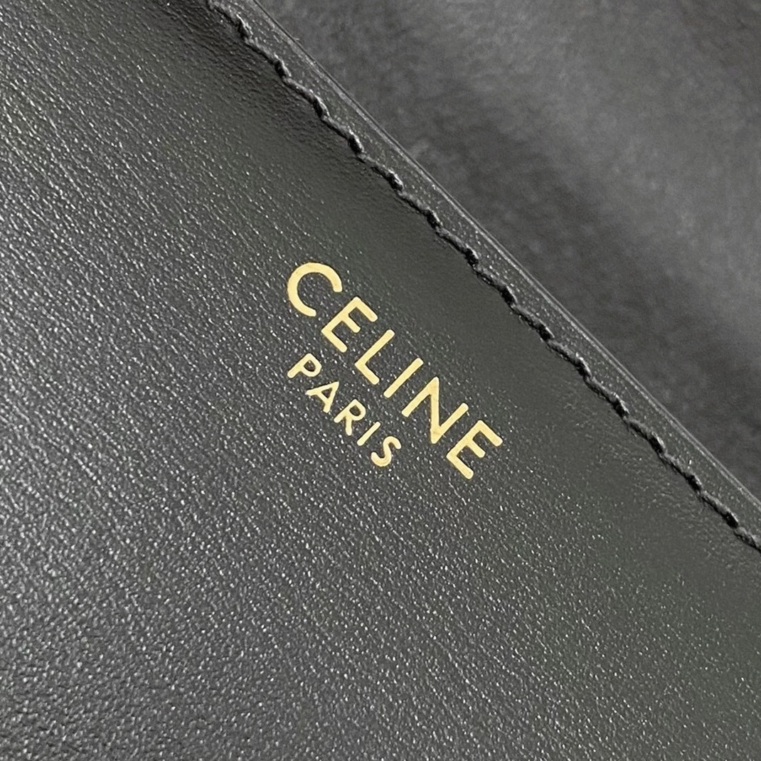 Top Quality Faux Celine Triomphe Medium Bag In Black angle 3