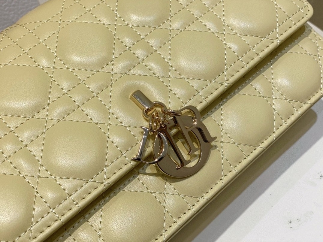 Dior Miss Dior Top Handle Bag Knockoff in Pastel Yellow Cannage Lambskin angle 2