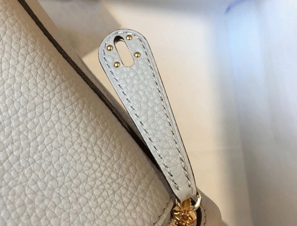 Best replica Hermes Lindy Mini handbag in pearl grey angle 3