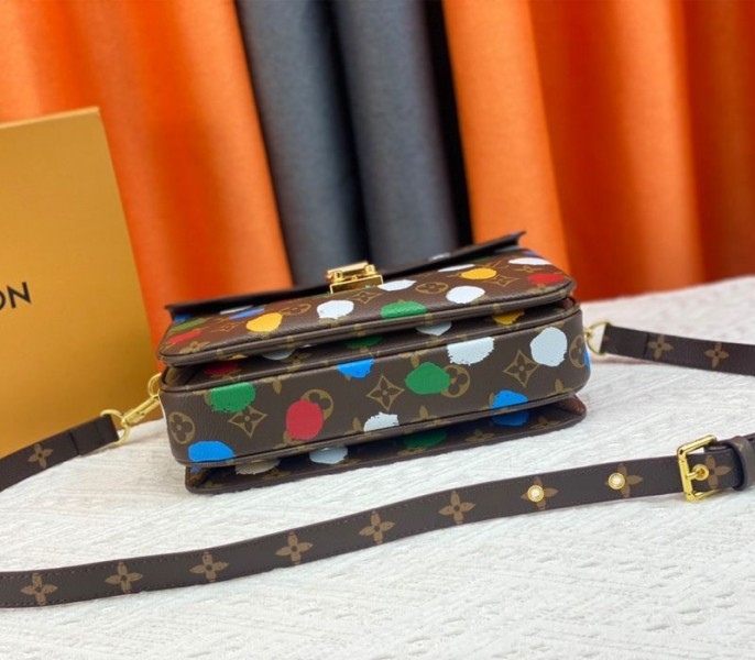 Louis Vuitton X YK Monogram Canvas Metis Handbag angle 5