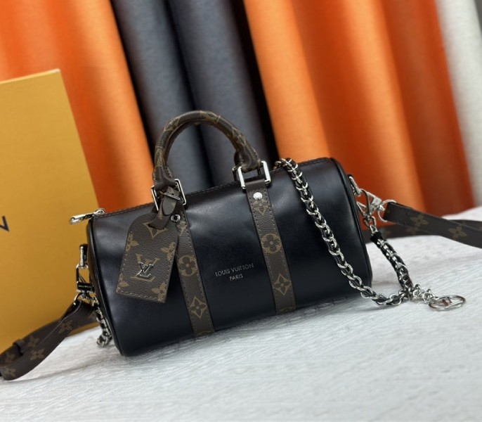 Louis Vuitton Vibe Keepall Bandouliere 25 In Black And Monogram Canvas