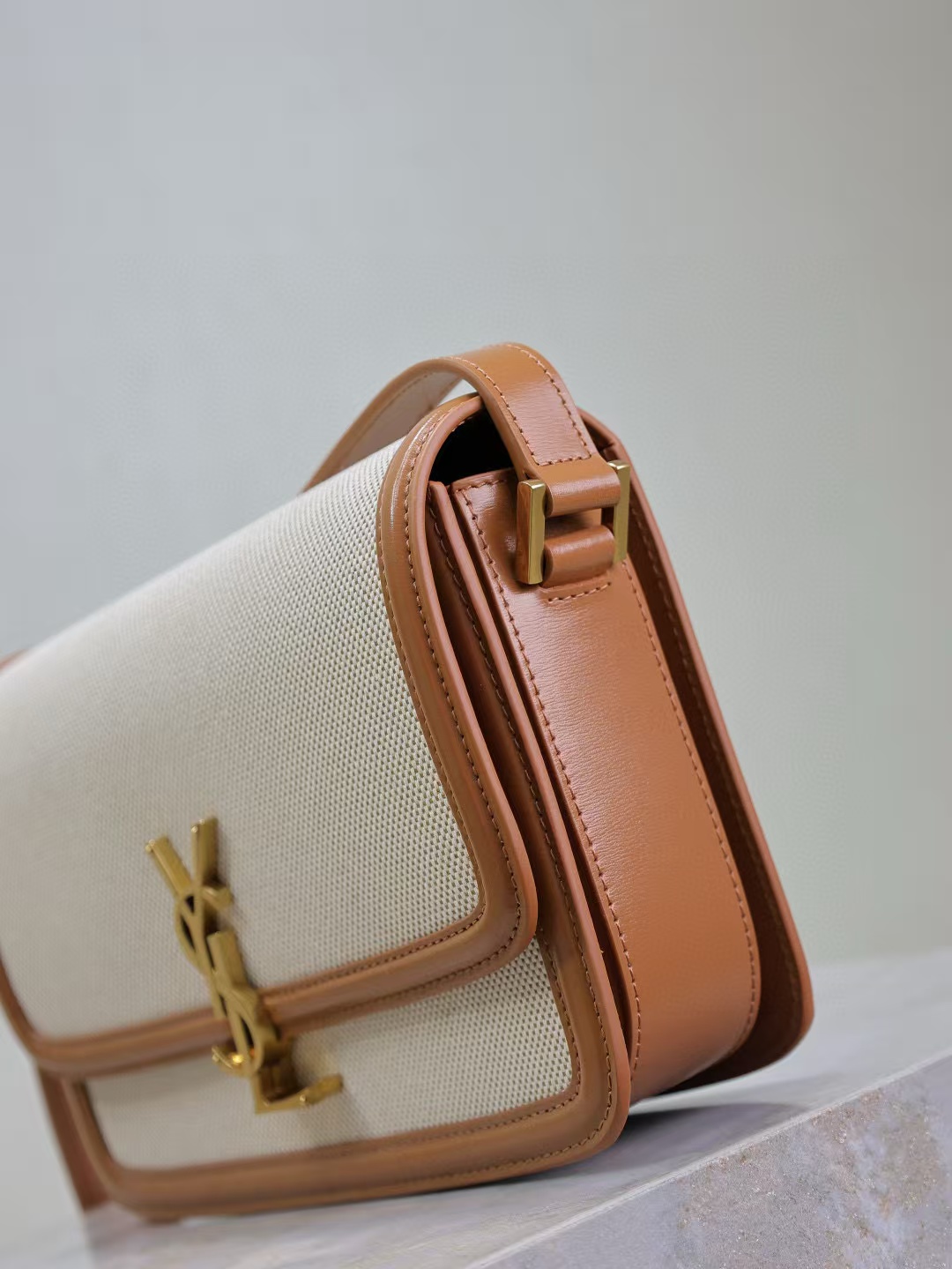 SOLFERINO MEDIUM SATCHEL IN BOX SAINT LAURENT LEATHER angle 3