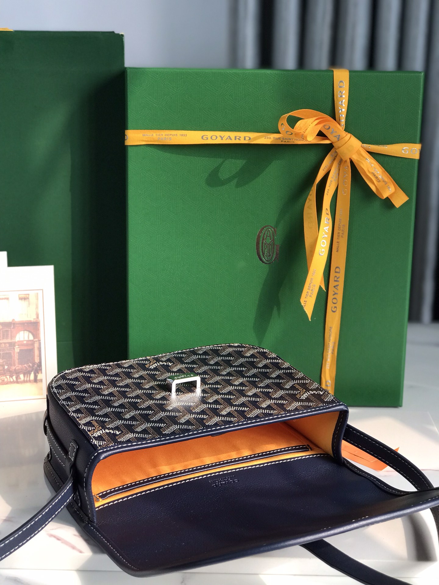 Belvédère Bag angle 3