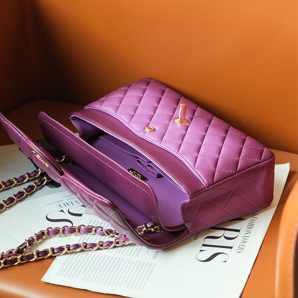 CHANEL CLASSIC 11.12 HANDBAG(high-end grade) angle 2