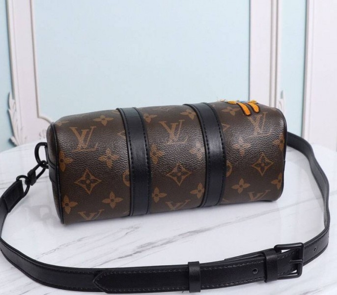 Louis Vuitton Monogram Canvas Mens Zoooom With Friends Nano Keepall Travel Bag angle 4
