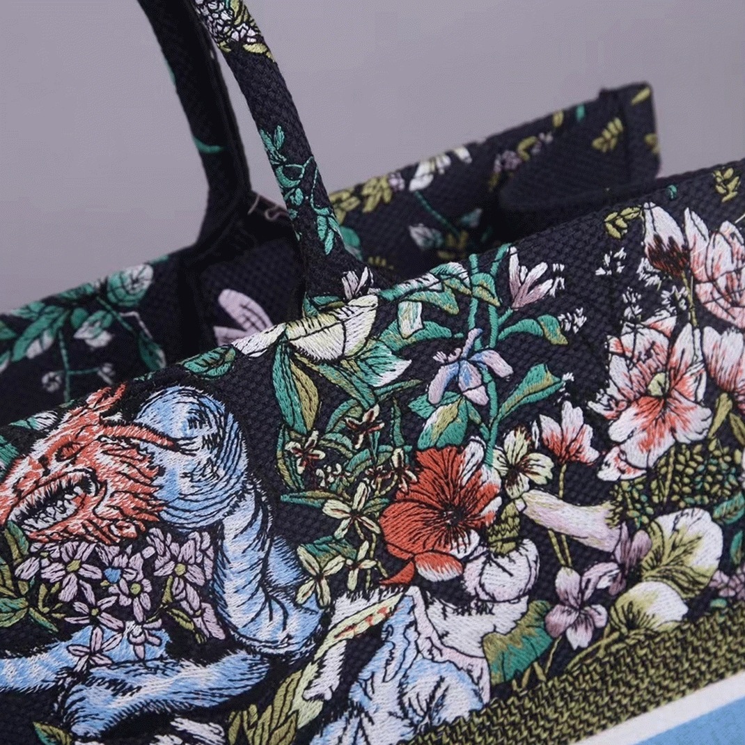 Dior Large Book Tote Bag Fake in Blue D-Constellation Embroidery angle 2