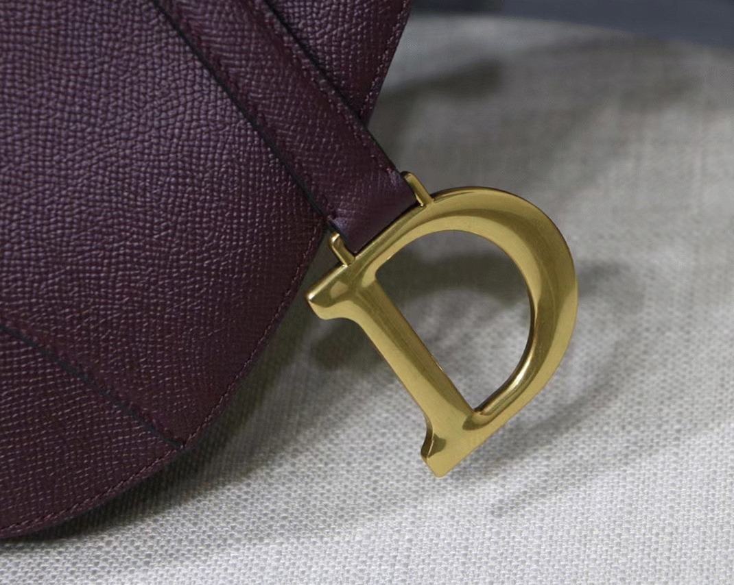 Dior Saddle Bag Knockoff in Amaranth Grained Calfskin angle 2