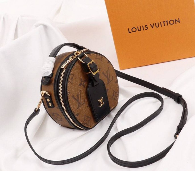 Louis Vuitton Monogram Reverse Canvas Mini Boite Chapeau angle 2
