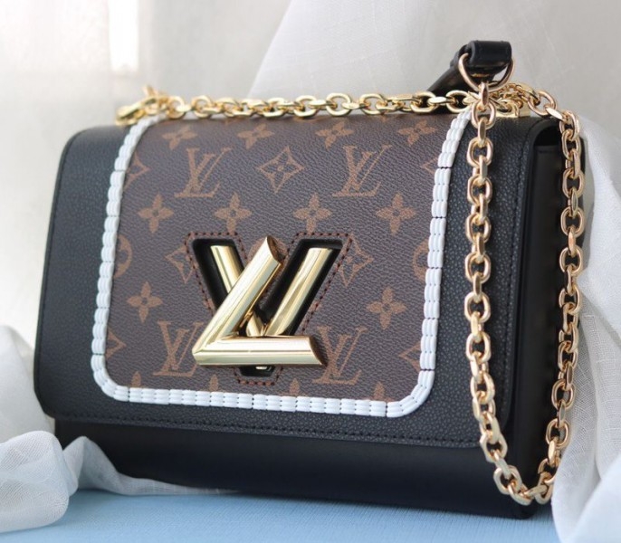 Louis Vuitton Twist MM Canvas Trompe loeil Braid Bag In Black angle 3