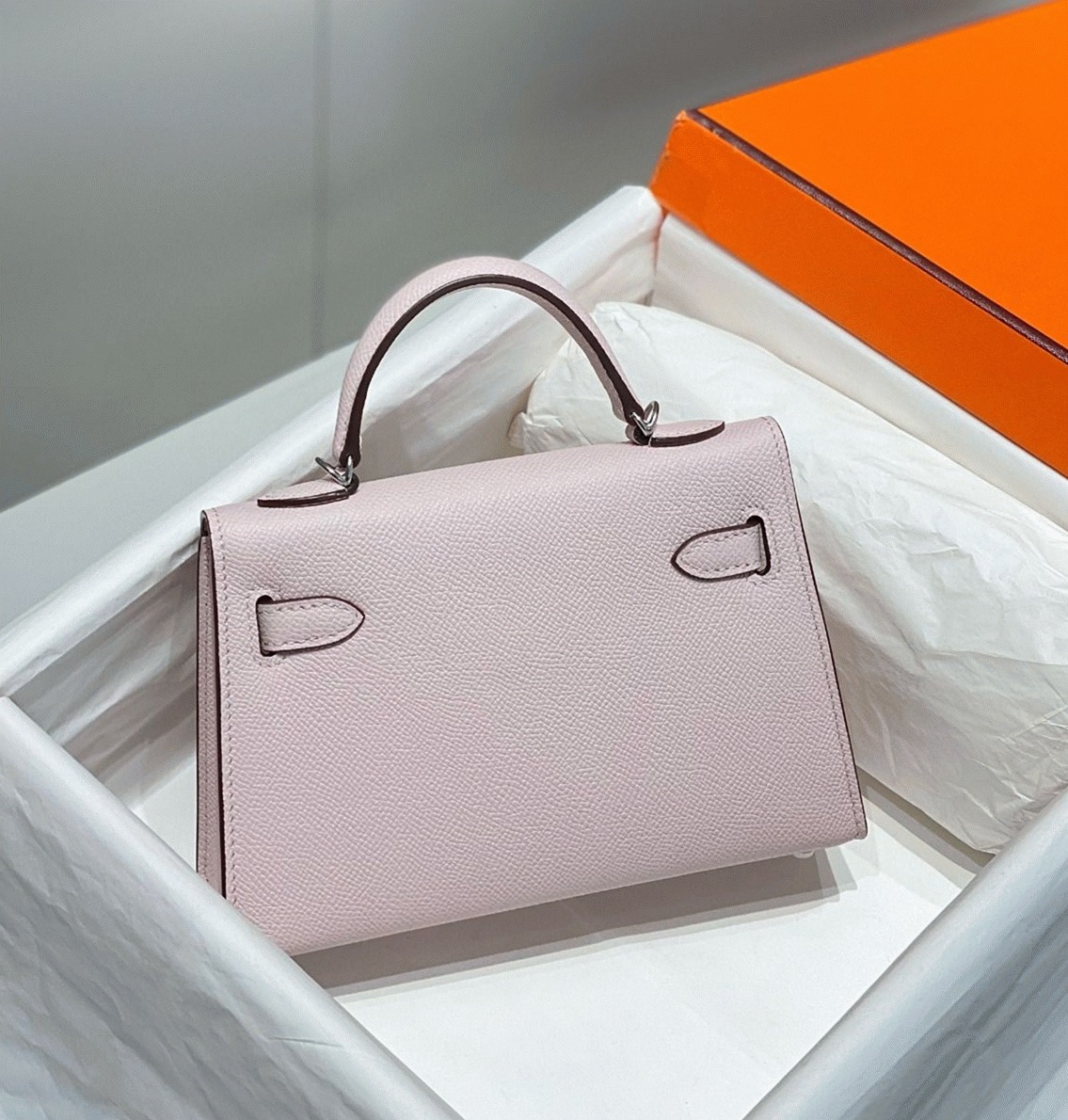 Hermes Kelly Mini II Bag Replica in Mauve Pale angle 2