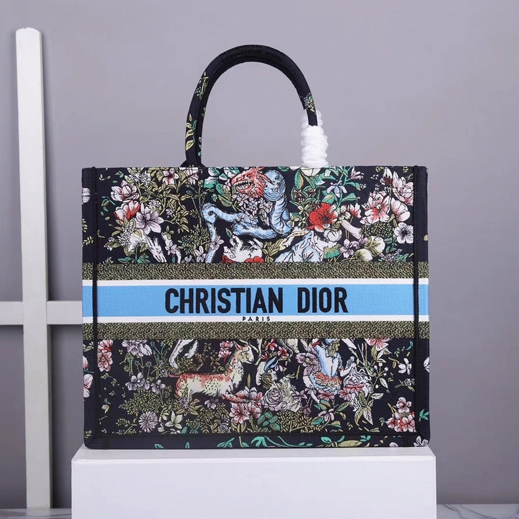 Dior Large Book Tote Bag Fake in Blue D-Constellation Embroidery angle 4