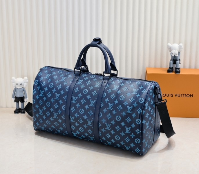 LV Monogram Shadow Keepall Bandouliere 50 In Navy River Blue angle 3
