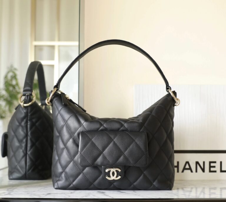 Chanel Hobo bag