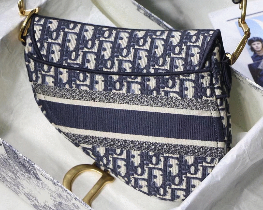 Dior Saddle Bag Replica in Blue Dior Oblique Embroidery angle 3