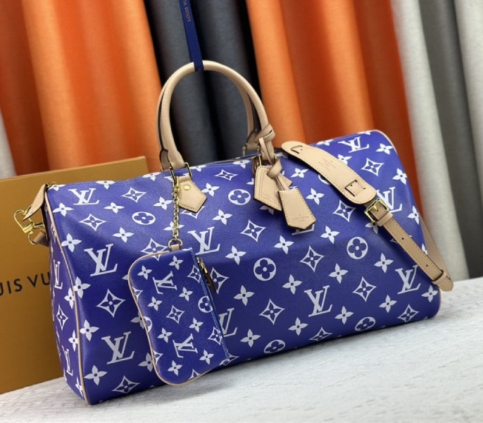 Louis Vuitton Speedy P9 Bandouliere 50 Bag In Amethyst Purple angle 2