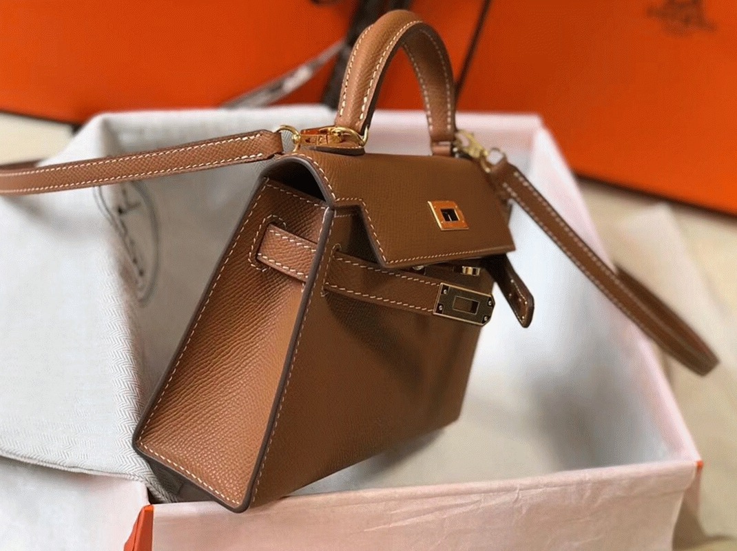 Hermes Kelly Mini II Bag Replica in Gold angle 4
