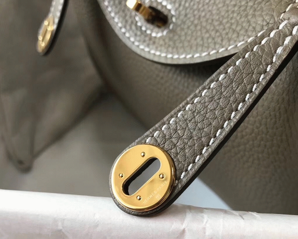 Replica Hermes Lindy Mini handbag in taupe color angle 3
