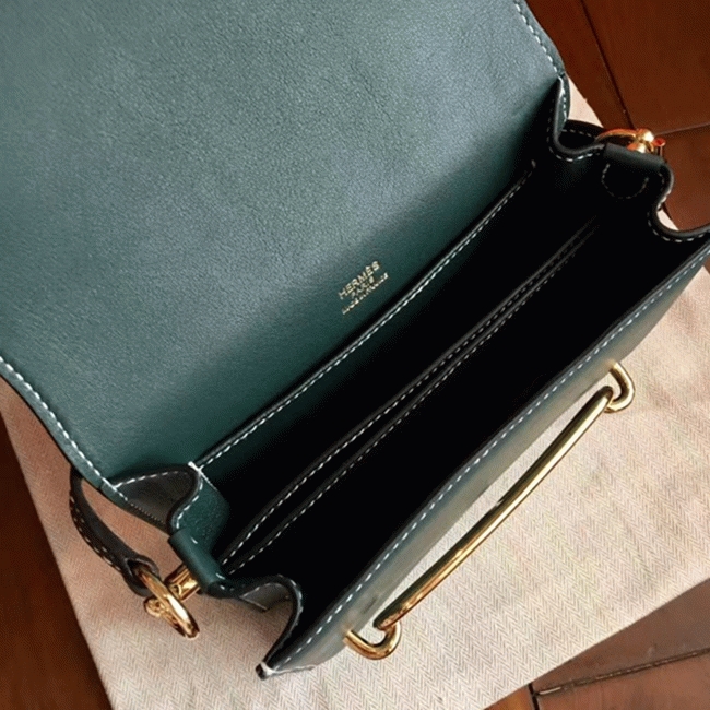 Best Knockoff Hermes Mini Sac Roulis Handbag Green angle 4
