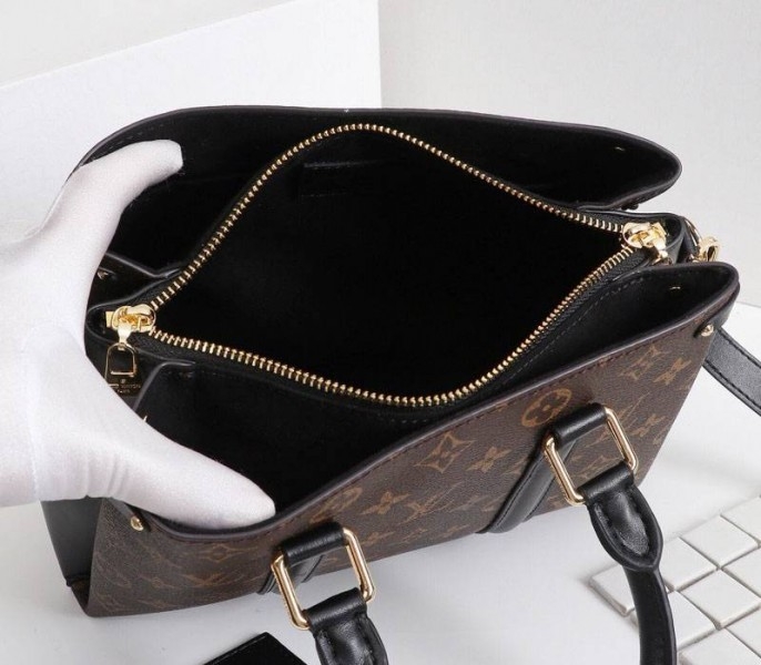 Louis Vuitton Monogram Canvas Soufflot BB Bag In Black angle 5