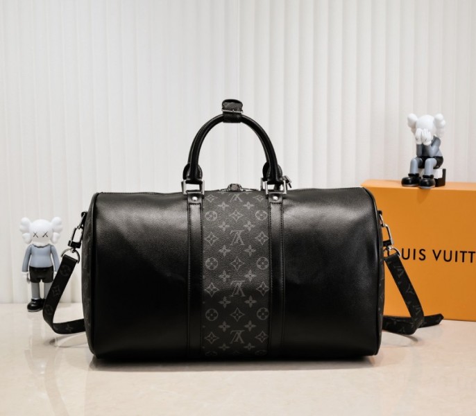 Louis Vuitton Taiga Leather Keepall Bandouliere 50 Travel Bag In Black angle 5
