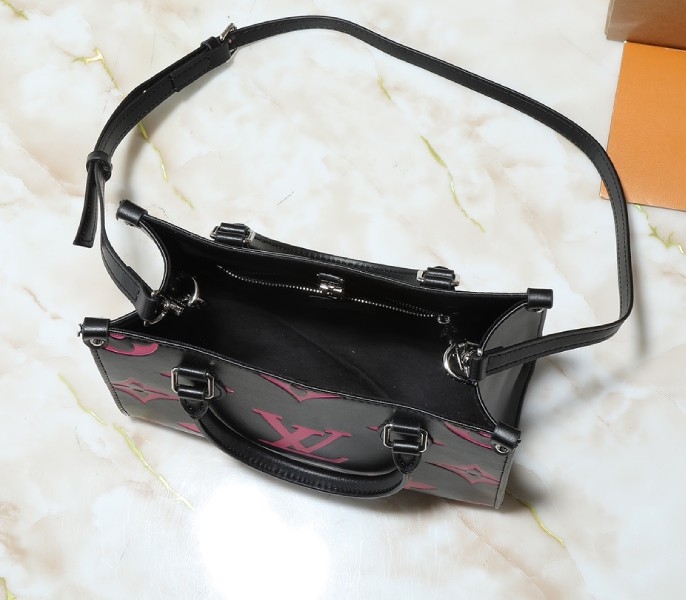 Monogram Empreinte OnTheGo PM Tote In Black And Magenta Pink angle 5