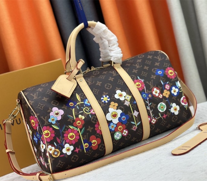 LV X TM Monogram Canvas Keepall Bandouliere 45 angle 2