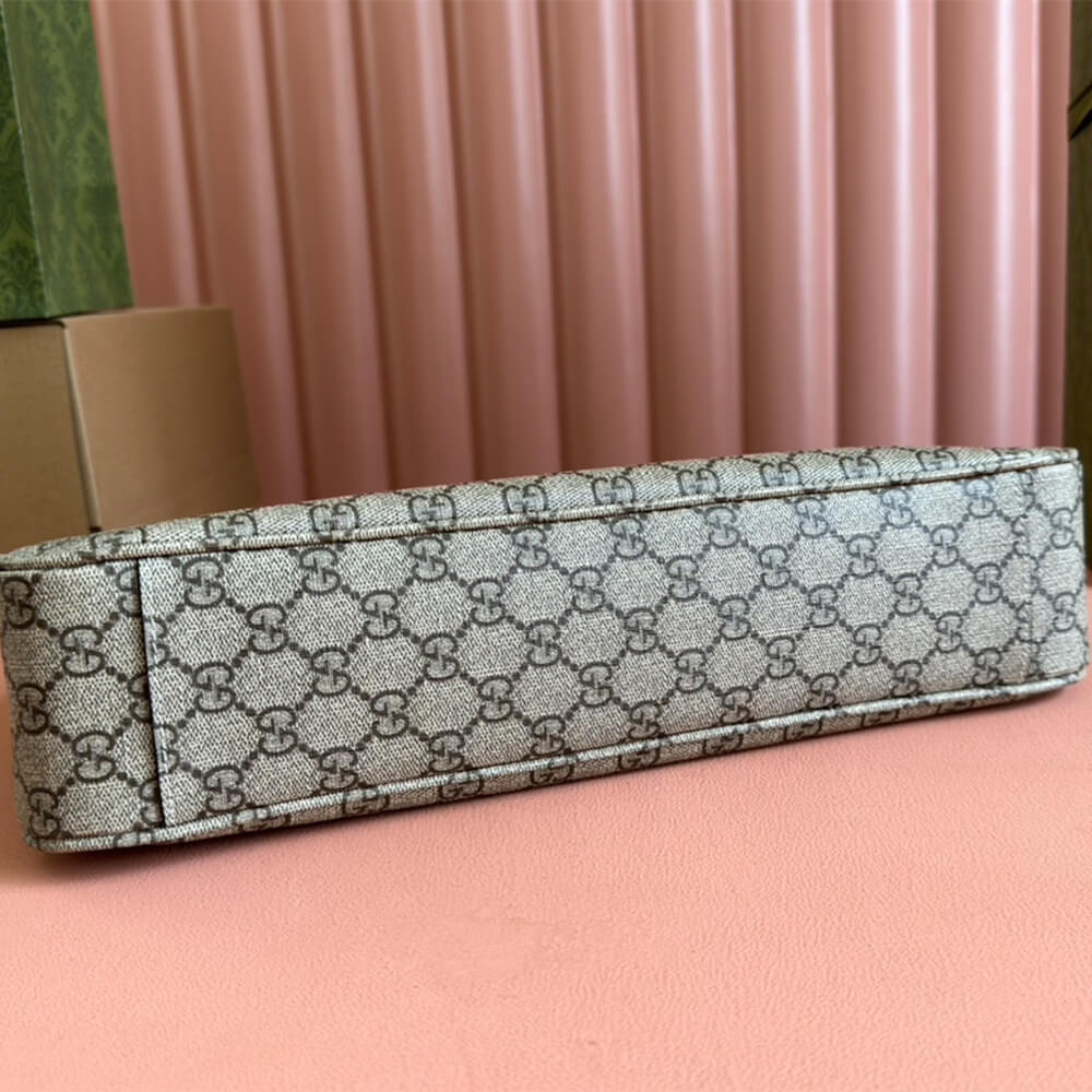 GG Emblem medium shoulder bag angle 2