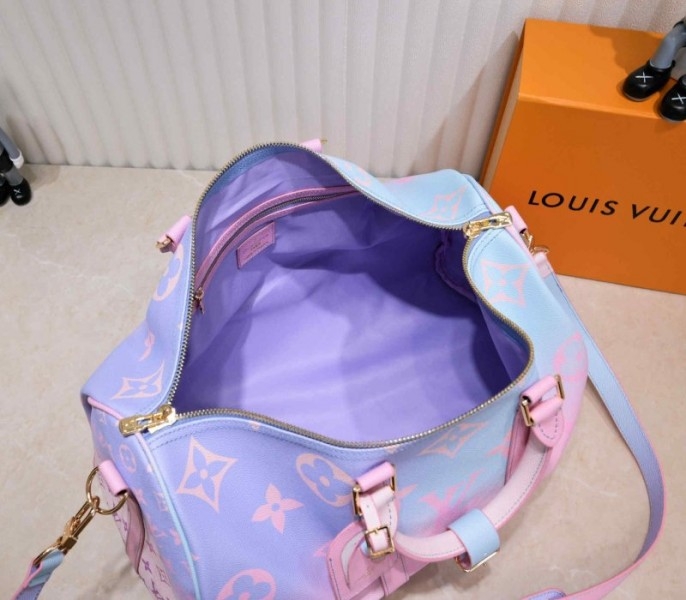 Louis Vuitton Spring 2022 Keepall 45 Luggage In Sunrise Pastel angle 5