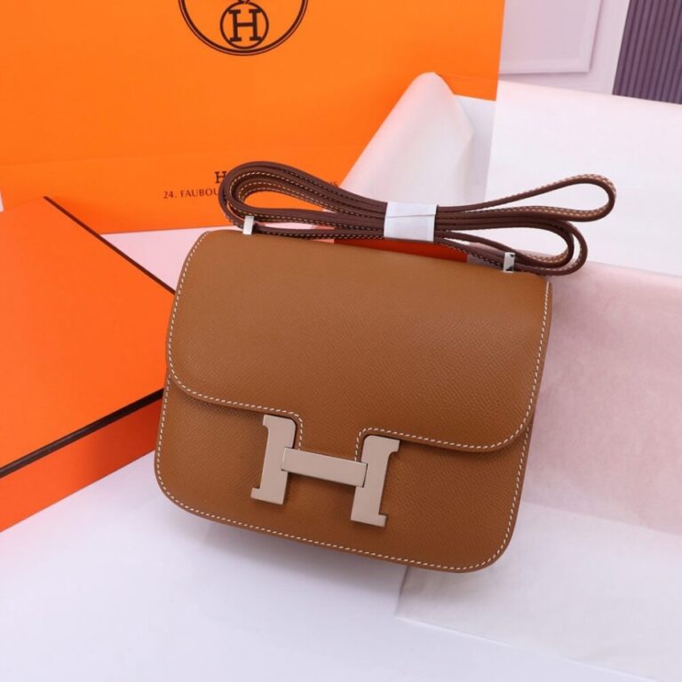 Hermes Constance 18