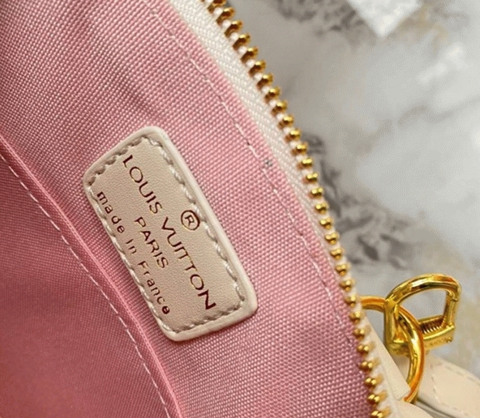 Louis Vuitton Damier Azur Spring 2022 Alma BB Handbag angle 4