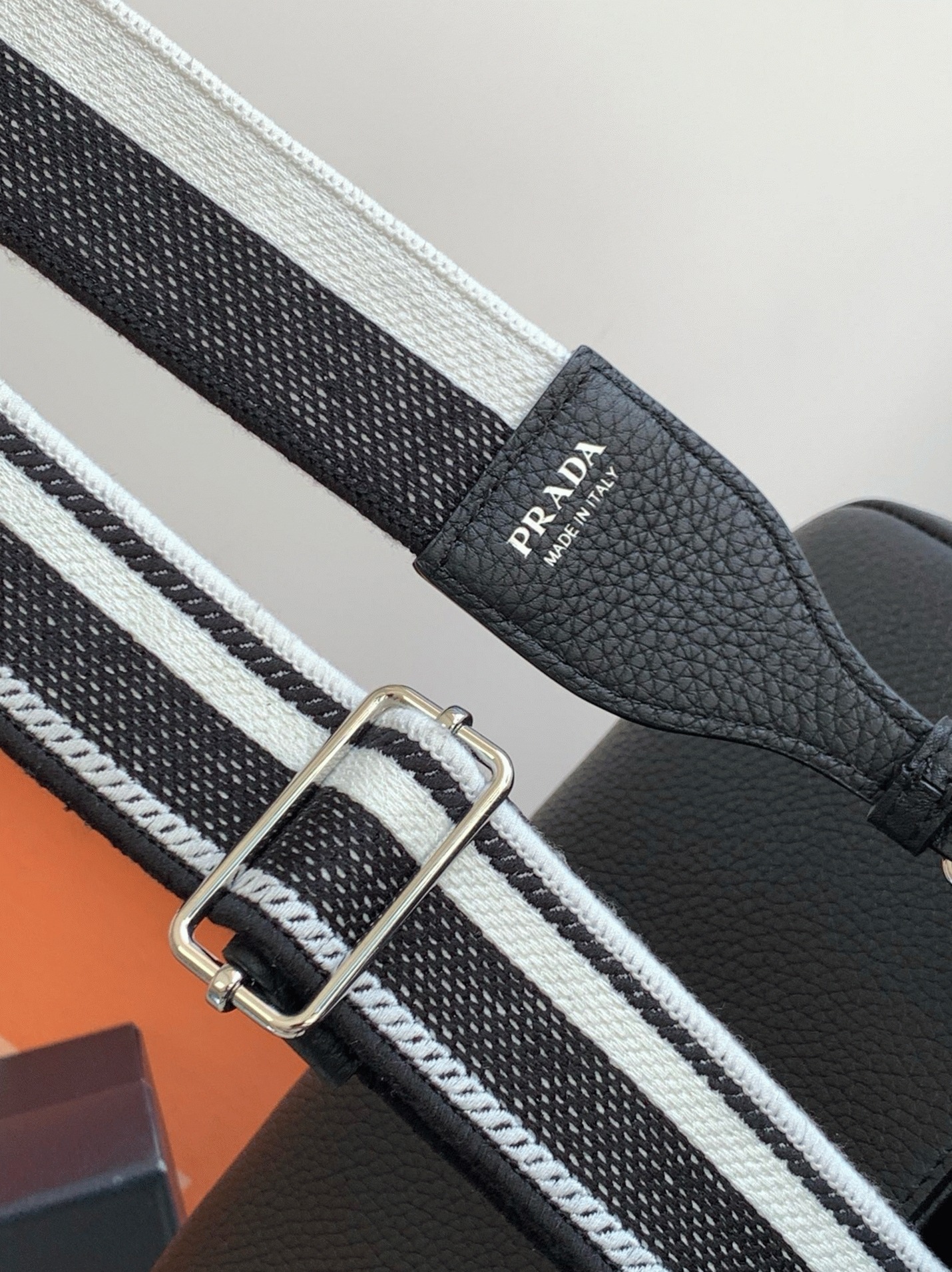 Prada Flap Shoulder Bag Knockoff in Black angle 4