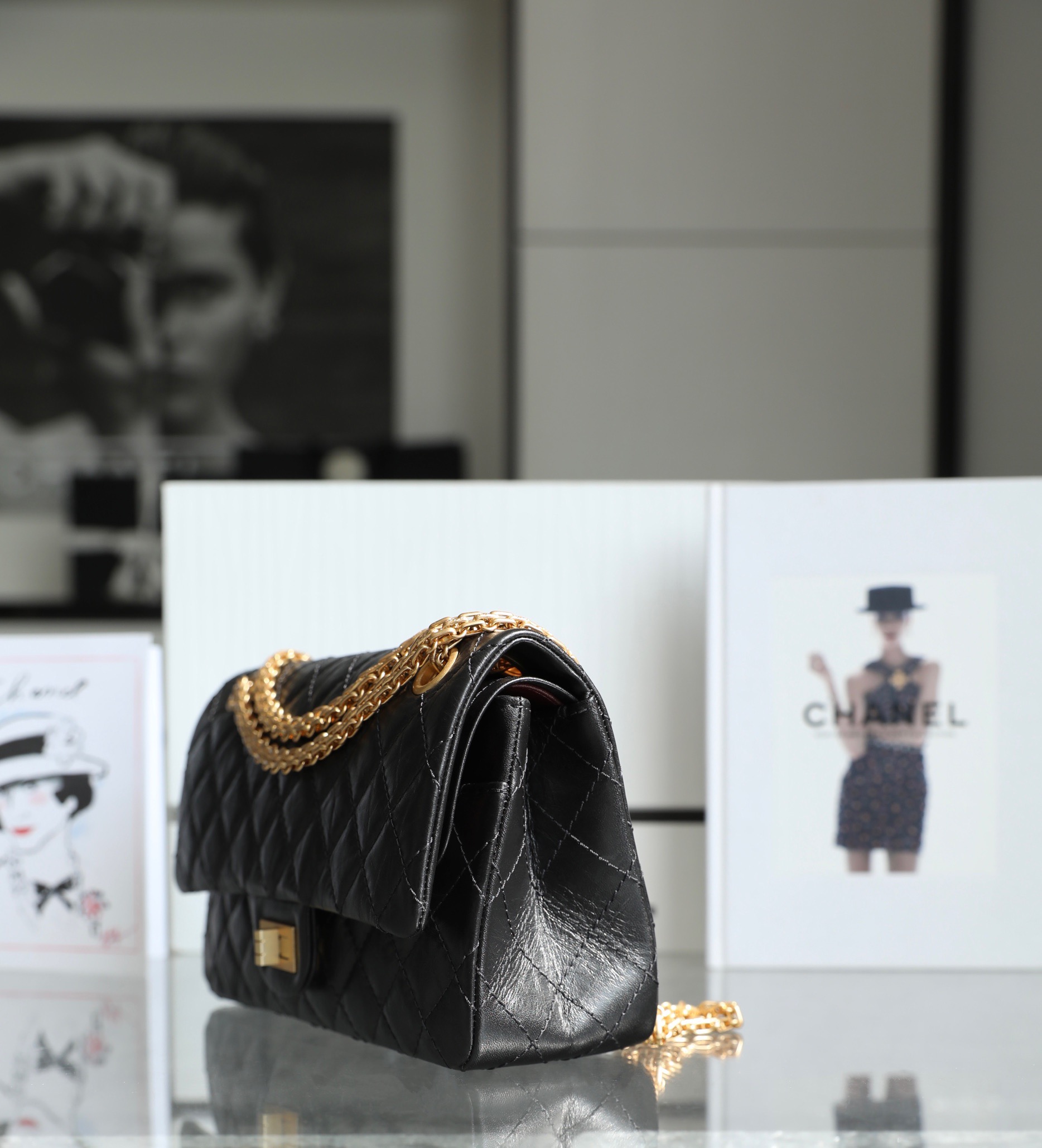 Chanel Reissued 2.55 Medium Flap Bag angle 5