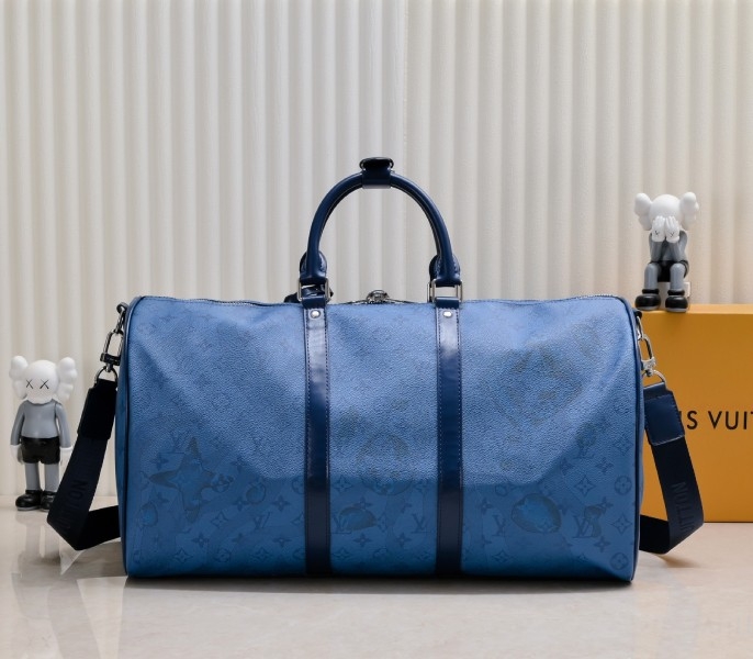 LV Keepall Bandouliere 50 In Navy River Blue angle 2