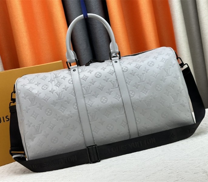 Louis Vuitton Monogram Shadow Leather Keepall Bandouliere 50 In Anthracite Gray angle 3