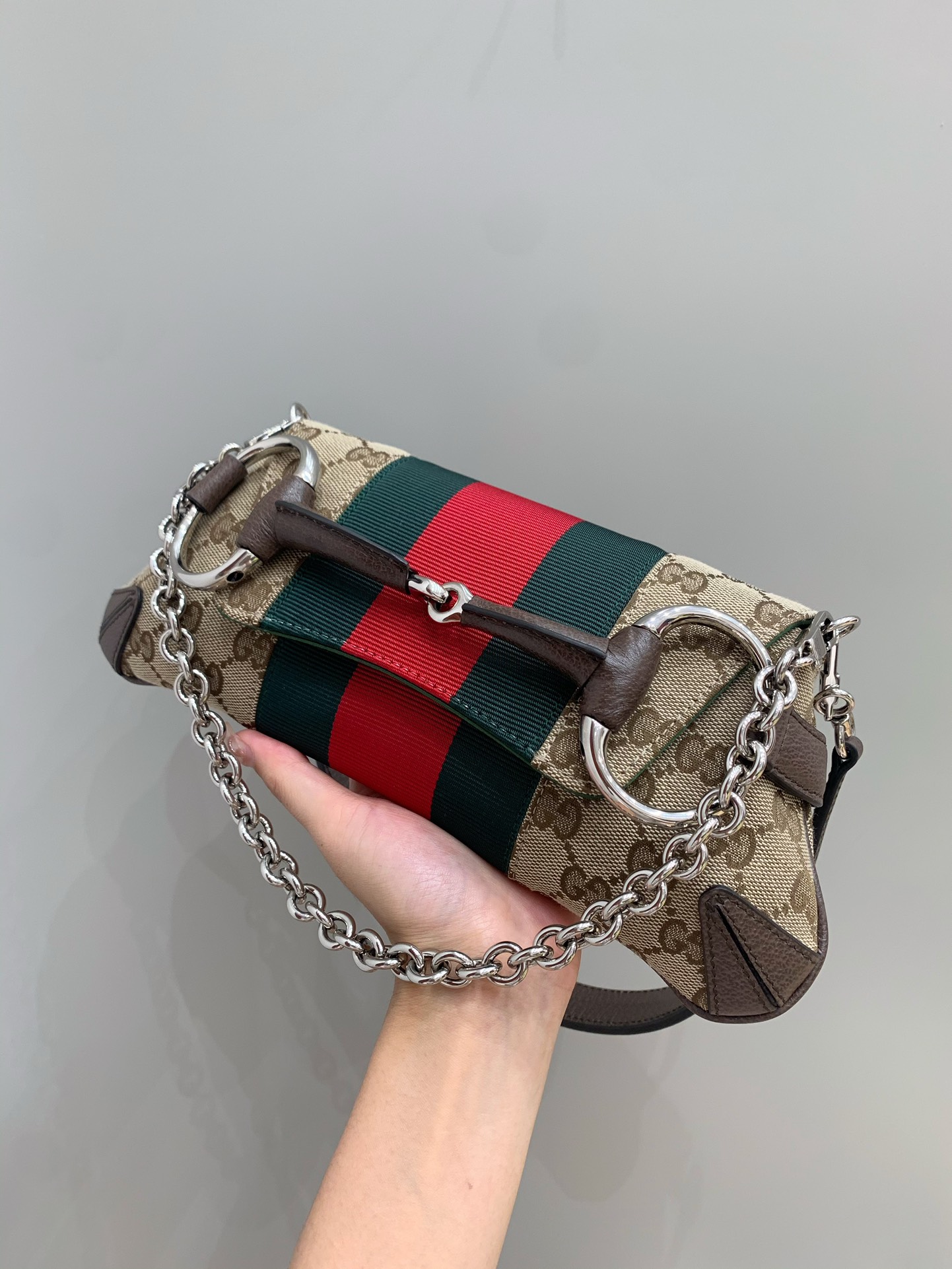 Horsebit Chain2023 angle 5