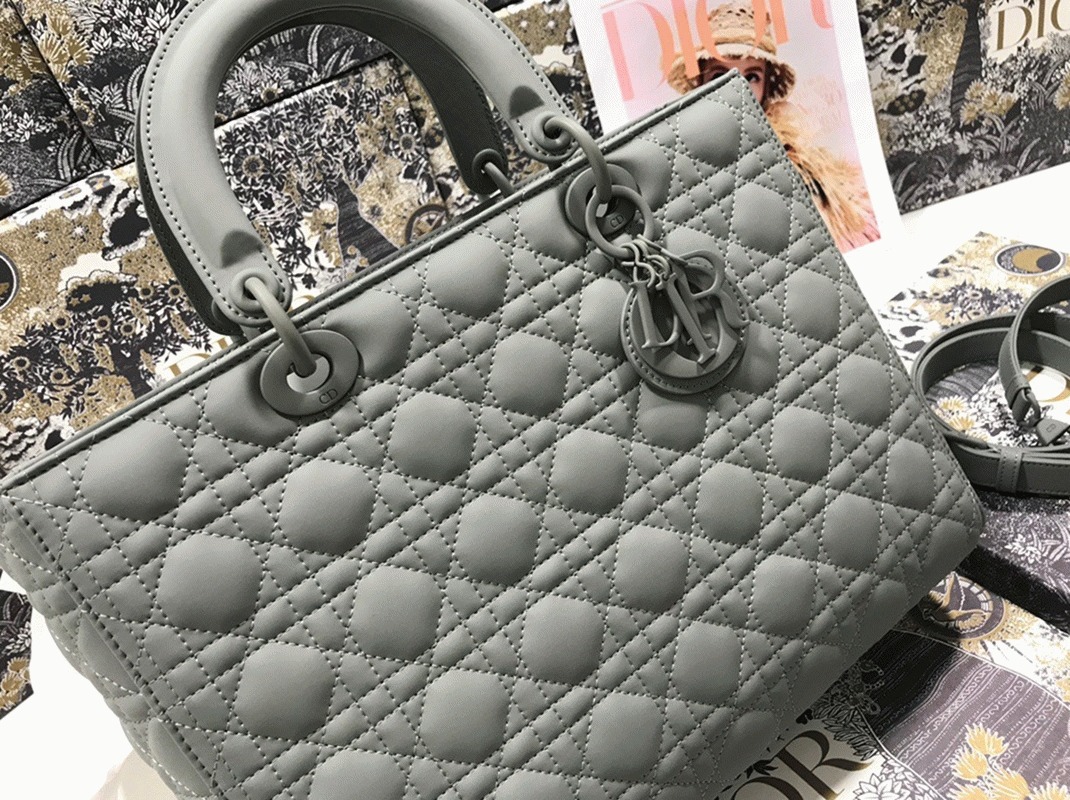 Dior Lady Dior Large Bag Fake in Grey angle 3
