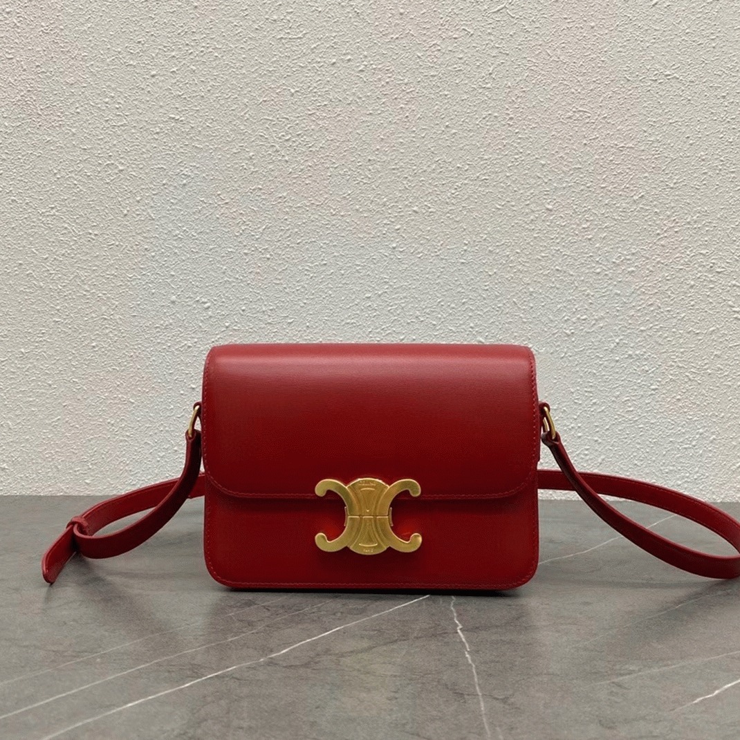 Top Quality Knockoff Celine Triomphe Teen Bag In Red angle 4