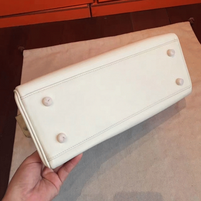 Ivory Swift Fake Hermes Kelly Retourne 32cm Refined Purse angle 2