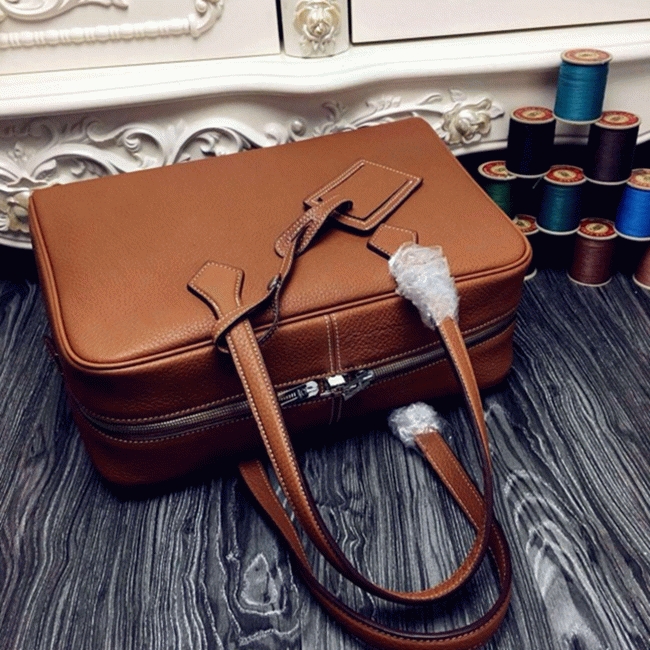 Brown AAA Fake Hermes Victoria II 35cm Bag angle 3