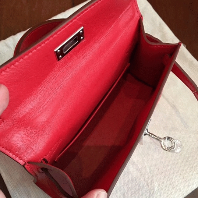 Red Swift Replica Hermes Kelly 20cm Classic Handbag angle 2