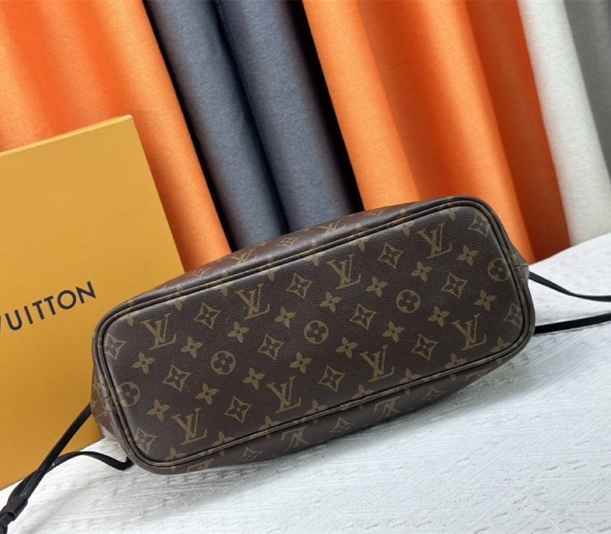 Louis Vuitton Neverfull Bandouliere Inside Out MM Tote In Monogram Canvas And Black Leather angle 5