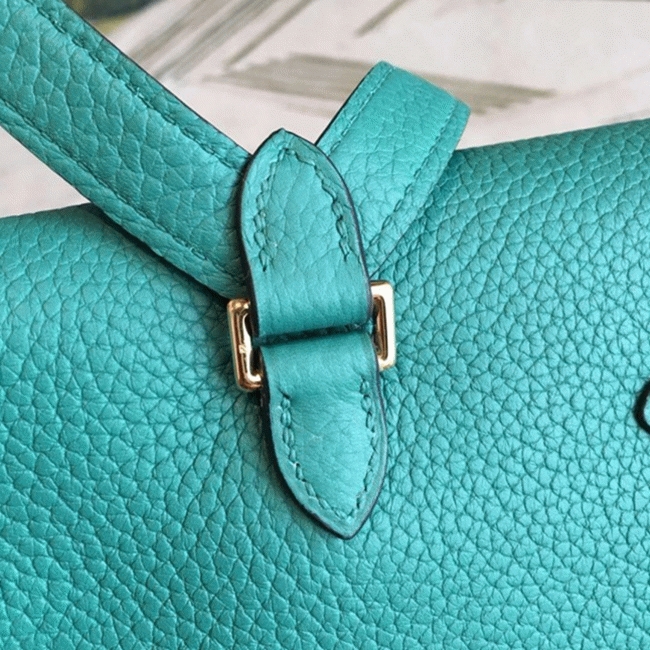 Malachite Clemence Replica Hermes Kelly Ado PM Backpack angle 5